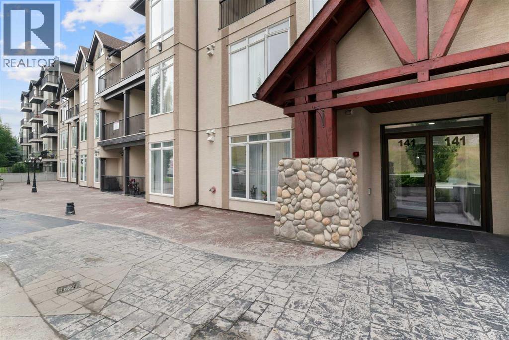208, 141 Mountain Street, East End, Cochrane photo 2