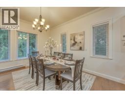 1041 Prospect Avenue, North Vancouver, BC V7R2M6 Photo 8