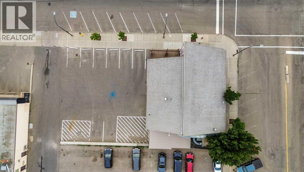 806 2 Avenue South - Photo 12