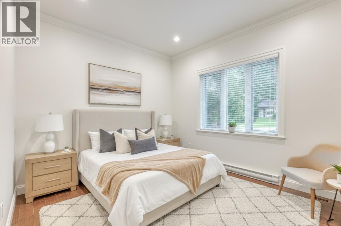 1041 PROSPECT AVENUE, North Vancouver