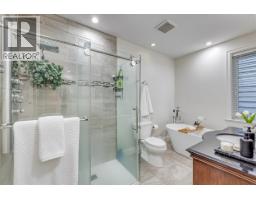 1041 Prospect Avenue, North Vancouver, BC V7R2M6 Photo 10