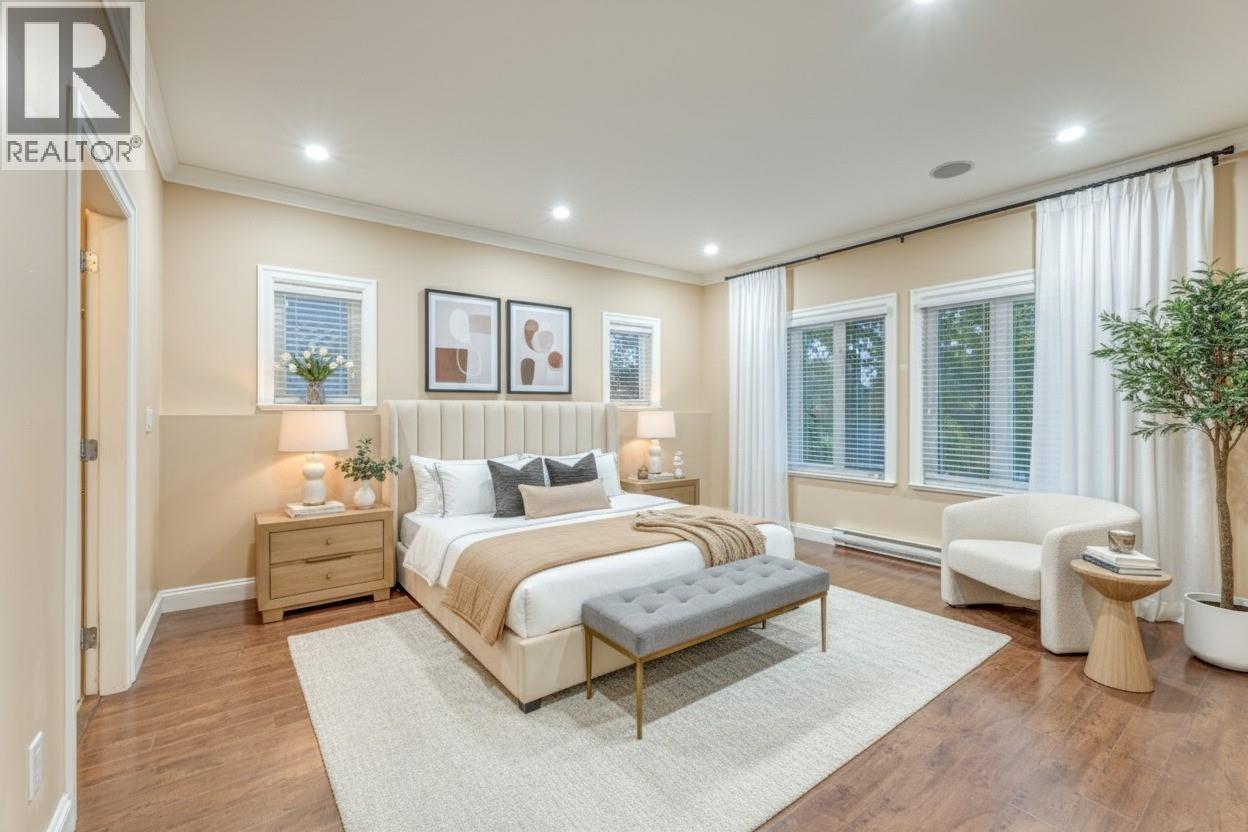 1041 PROSPECT AVENUE, North Vancouver