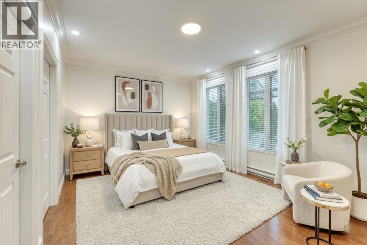 1041 PROSPECT AVENUE, North Vancouver
