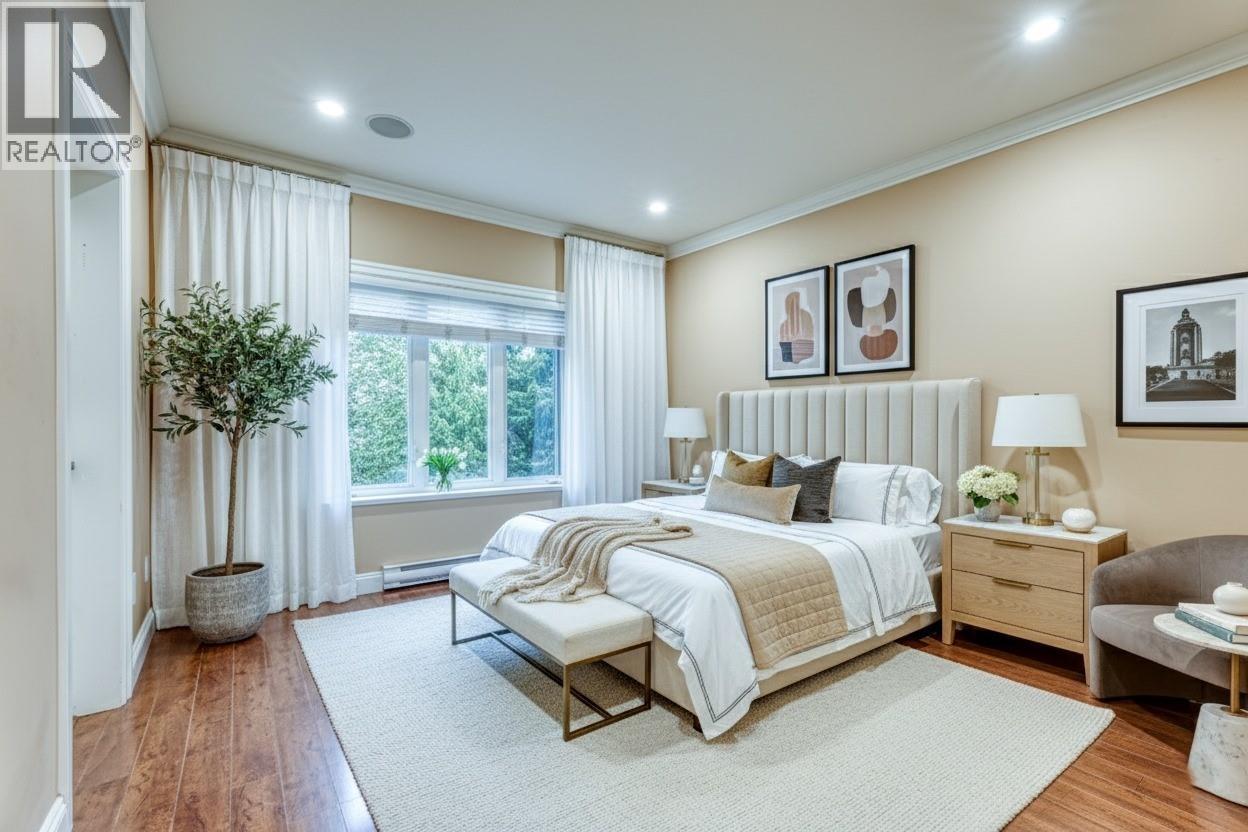 1041 PROSPECT AVENUE, North Vancouver