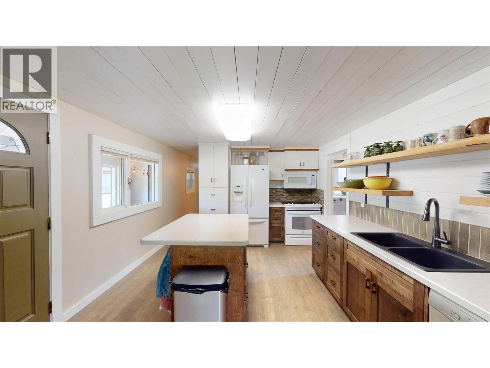 3315 Gold Creek Road - Image 9