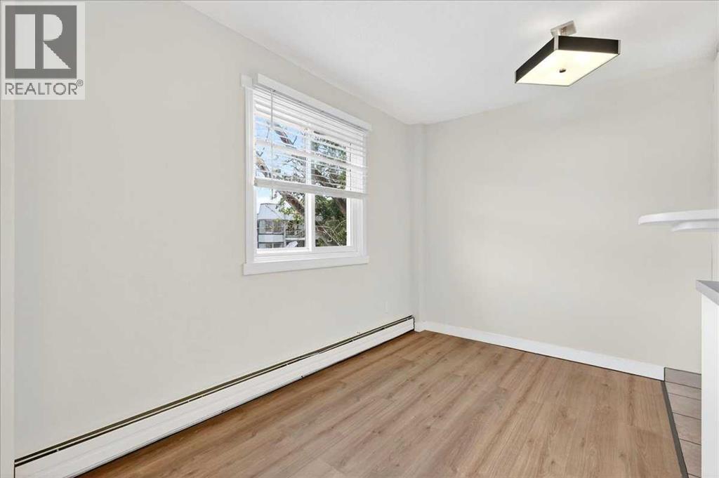 635 57 Avenue Southwest - Photo 7