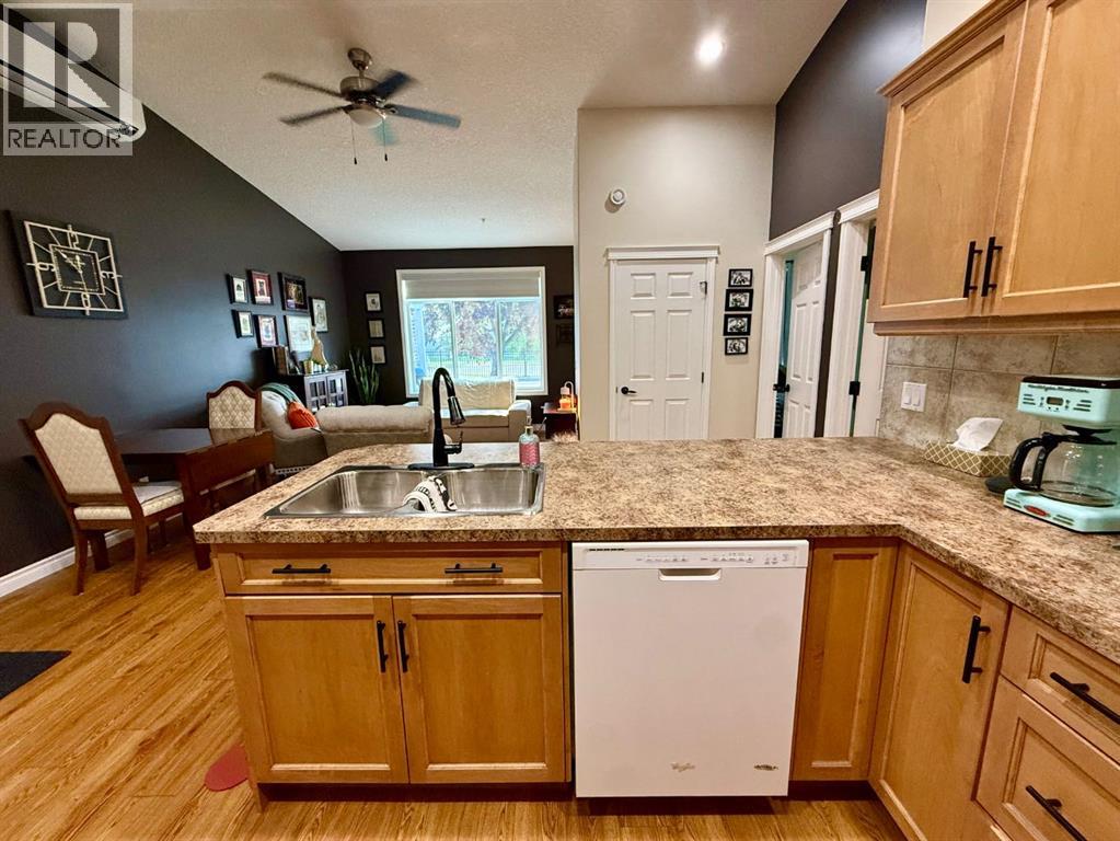 104 Sunvale Crescent Northeast - Photo 14