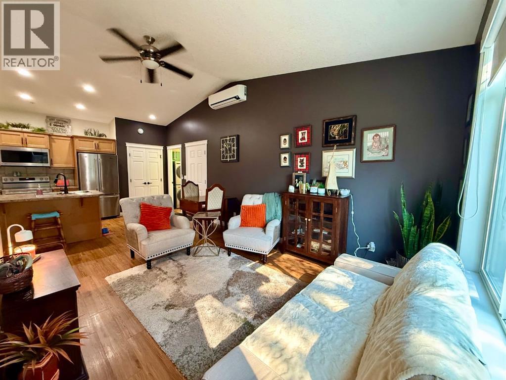 104 Sunvale Crescent Northeast - Photo 7