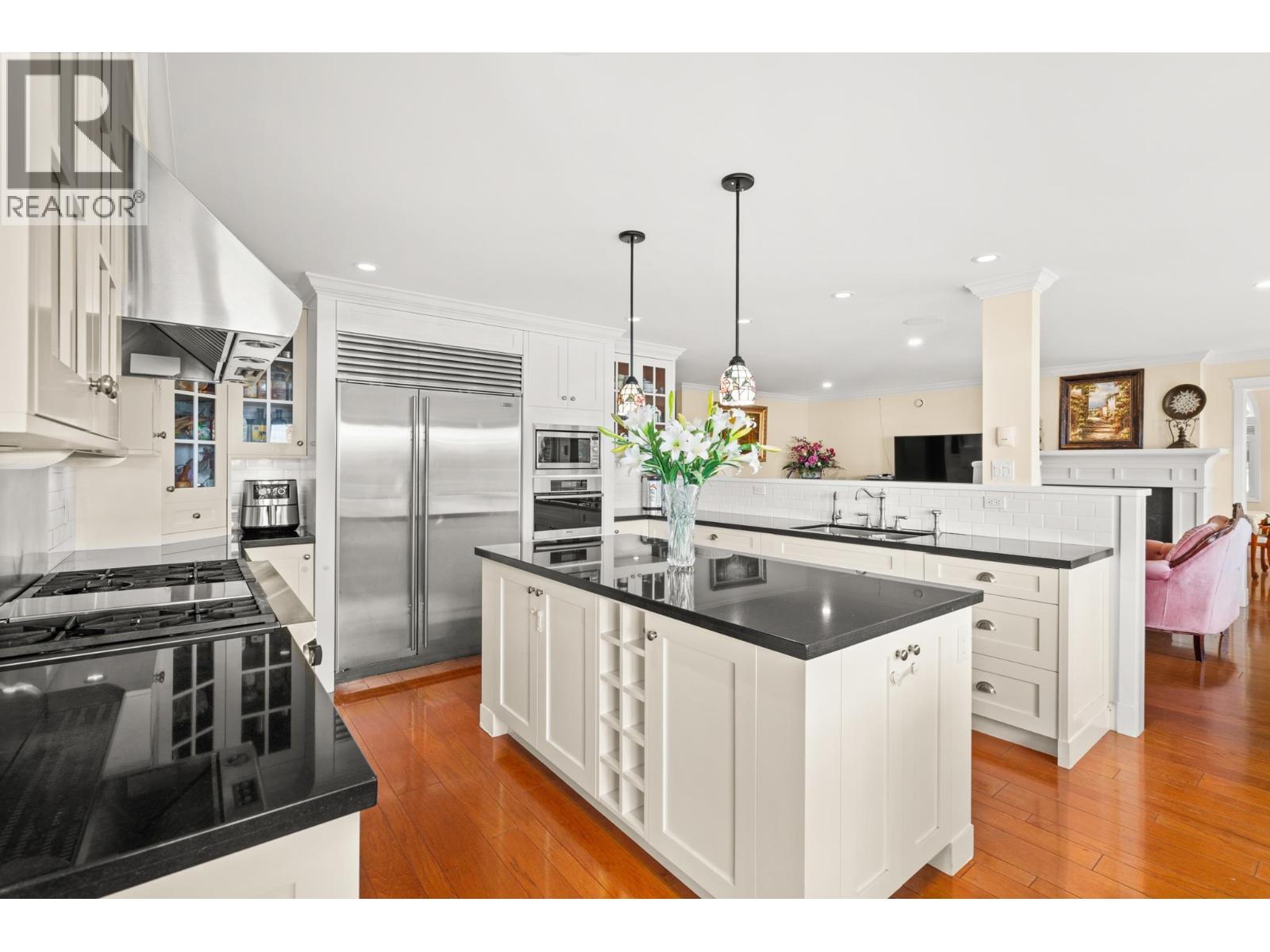 882 TSAWWASSEN BEACH ROAD, Tsawwassen