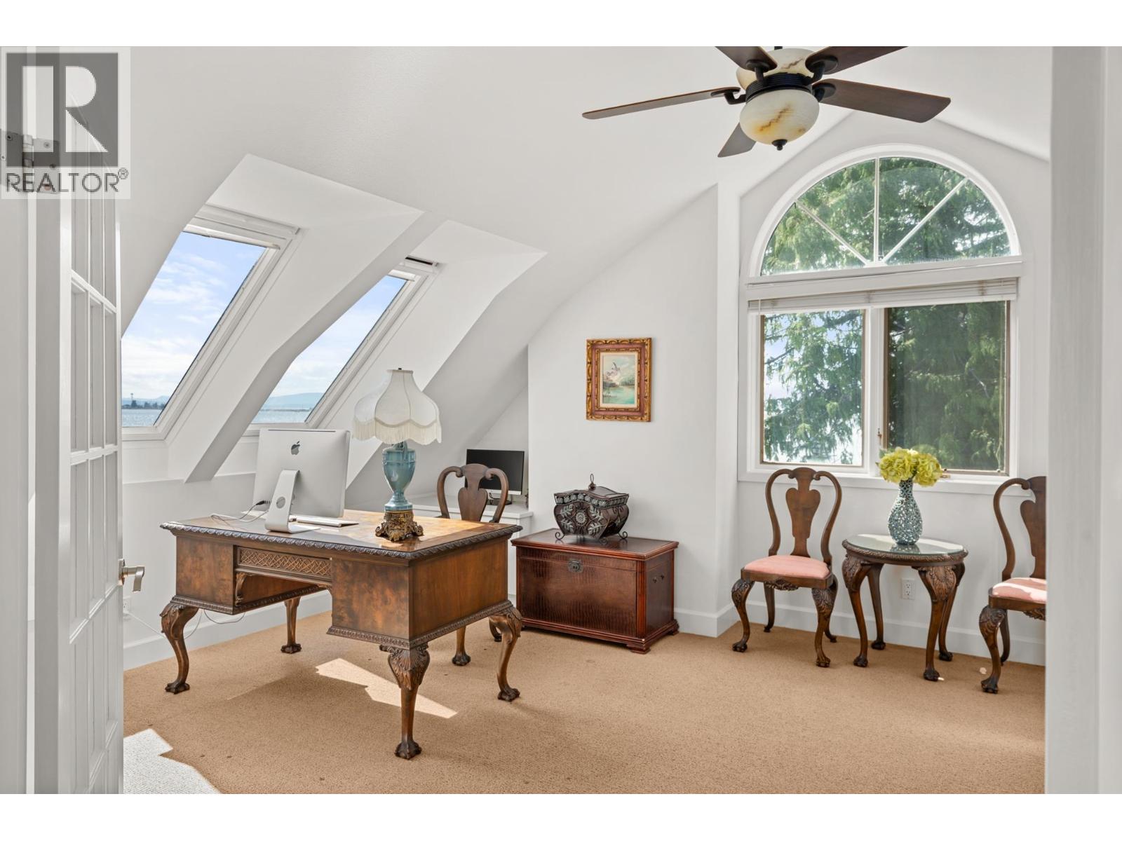 882 TSAWWASSEN BEACH ROAD, Tsawwassen