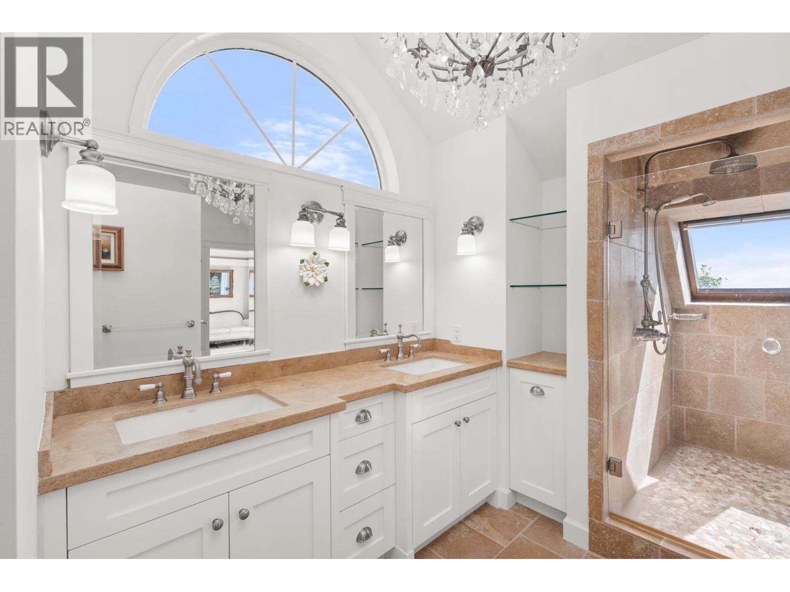 882 TSAWWASSEN BEACH ROAD, Tsawwassen