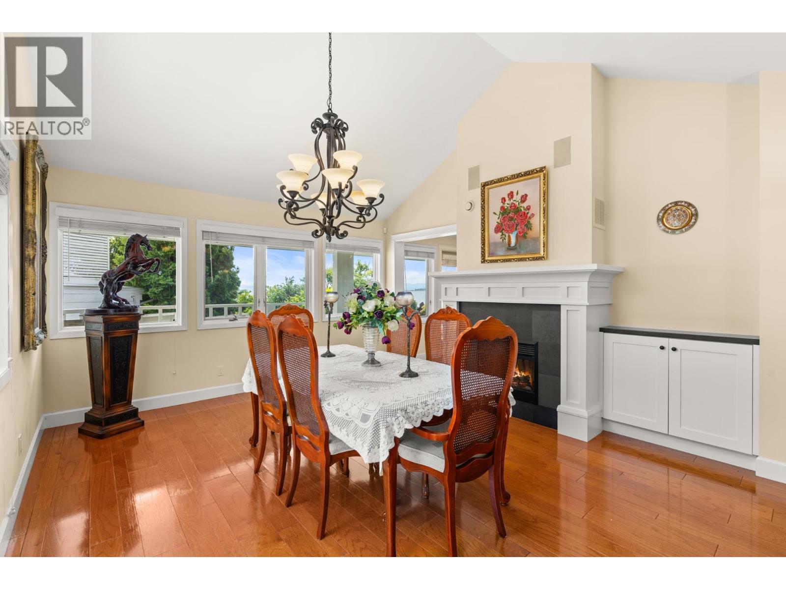 882 TSAWWASSEN BEACH ROAD, Tsawwassen