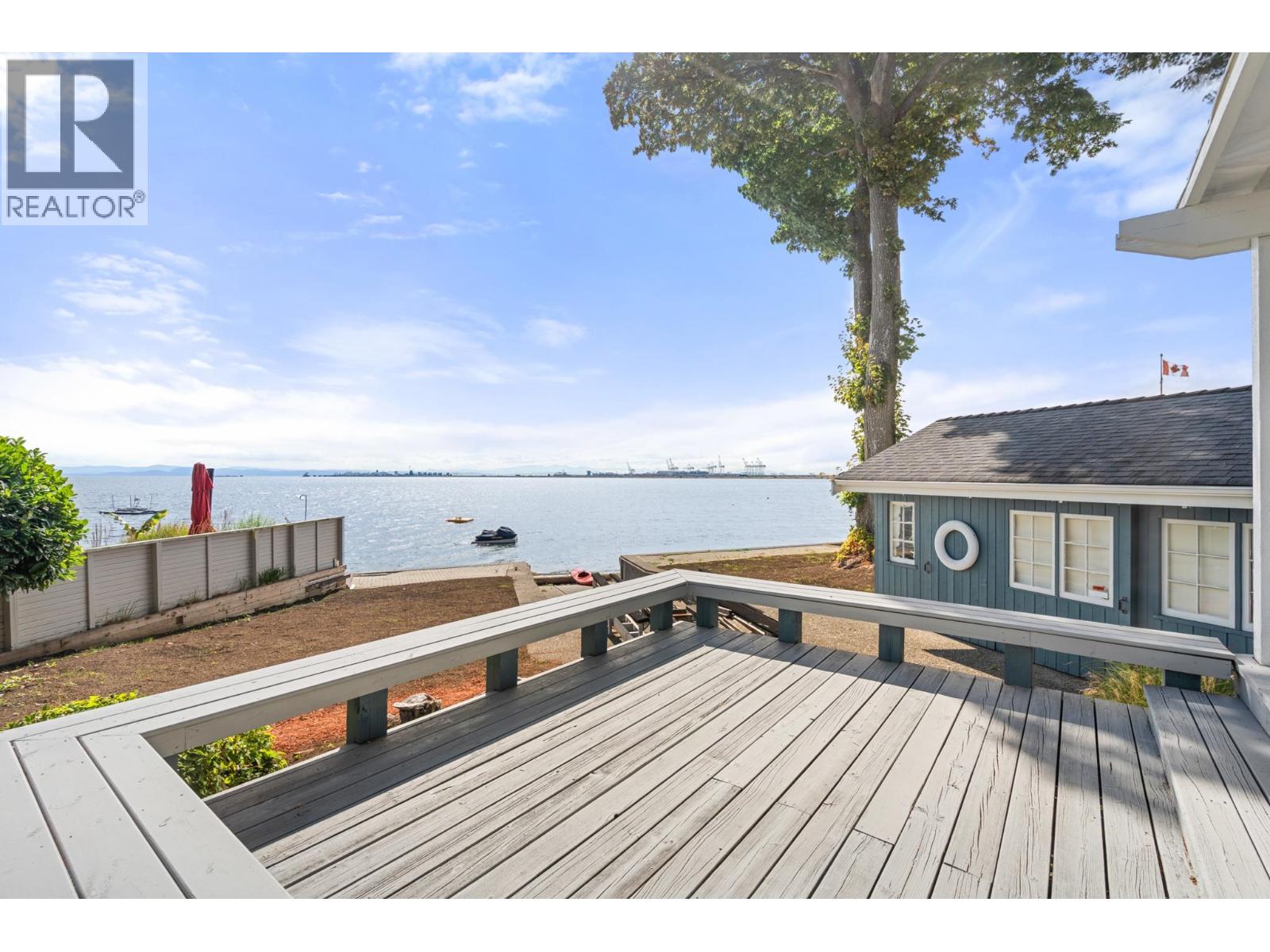 882 TSAWWASSEN BEACH ROAD, Tsawwassen