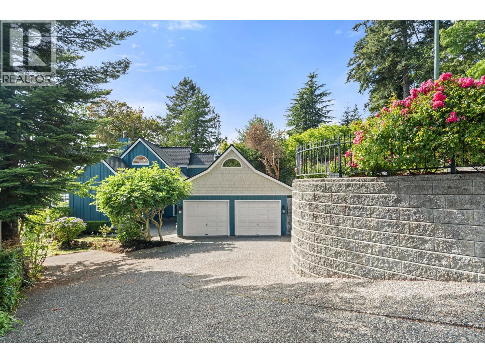882 TSAWWASSEN BEACH ROAD, Tsawwassen