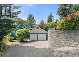 882 Tsawwassen Beach Road, Tsawwassen, BC V4M2J3 Photo 10