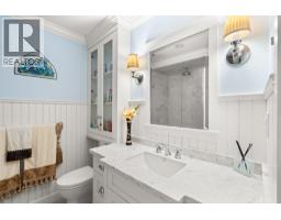 882 Tsawwassen Beach Road, Tsawwassen, BC V4M2J3 Photo 23