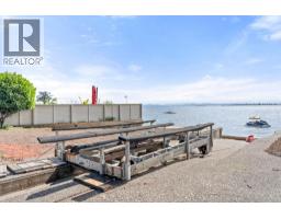 882 Tsawwassen Beach Road, Tsawwassen, BC V4M2J3 Photo 36