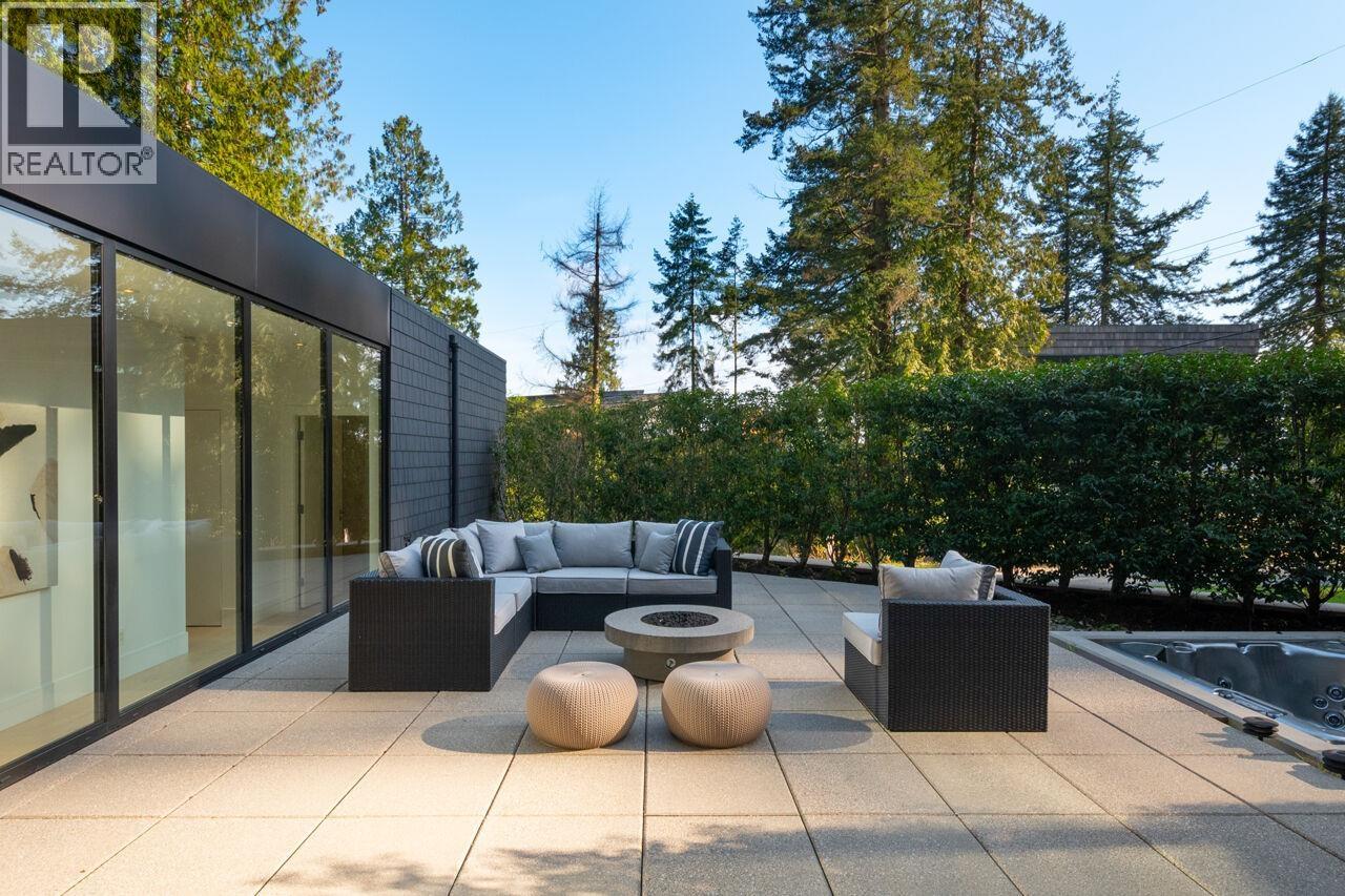 4181 ROSE CRESCENT, West Vancouver
