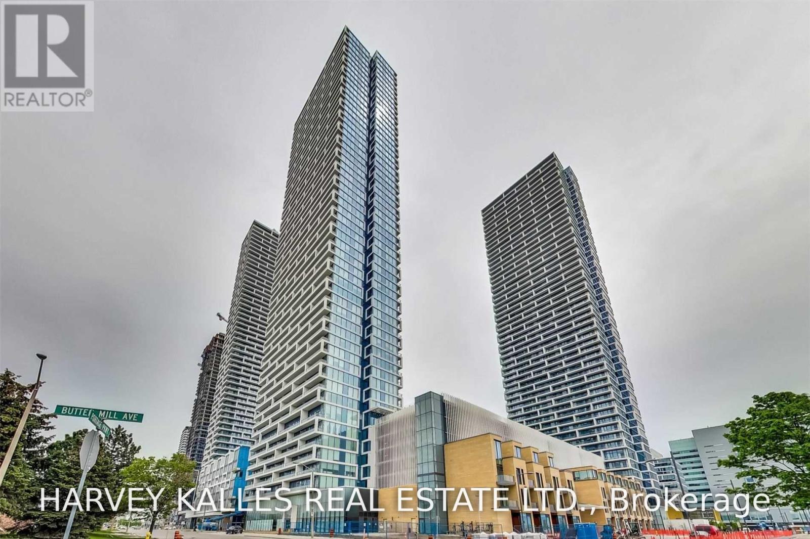 Photo of 898 Portage Parkway