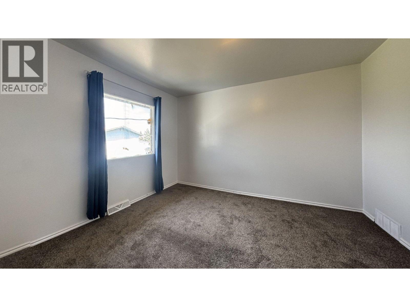 9704 108 AVENUE, Fort St. John
