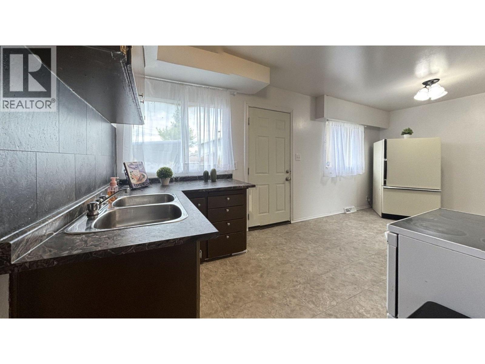 9704 108 AVENUE, Fort St. John