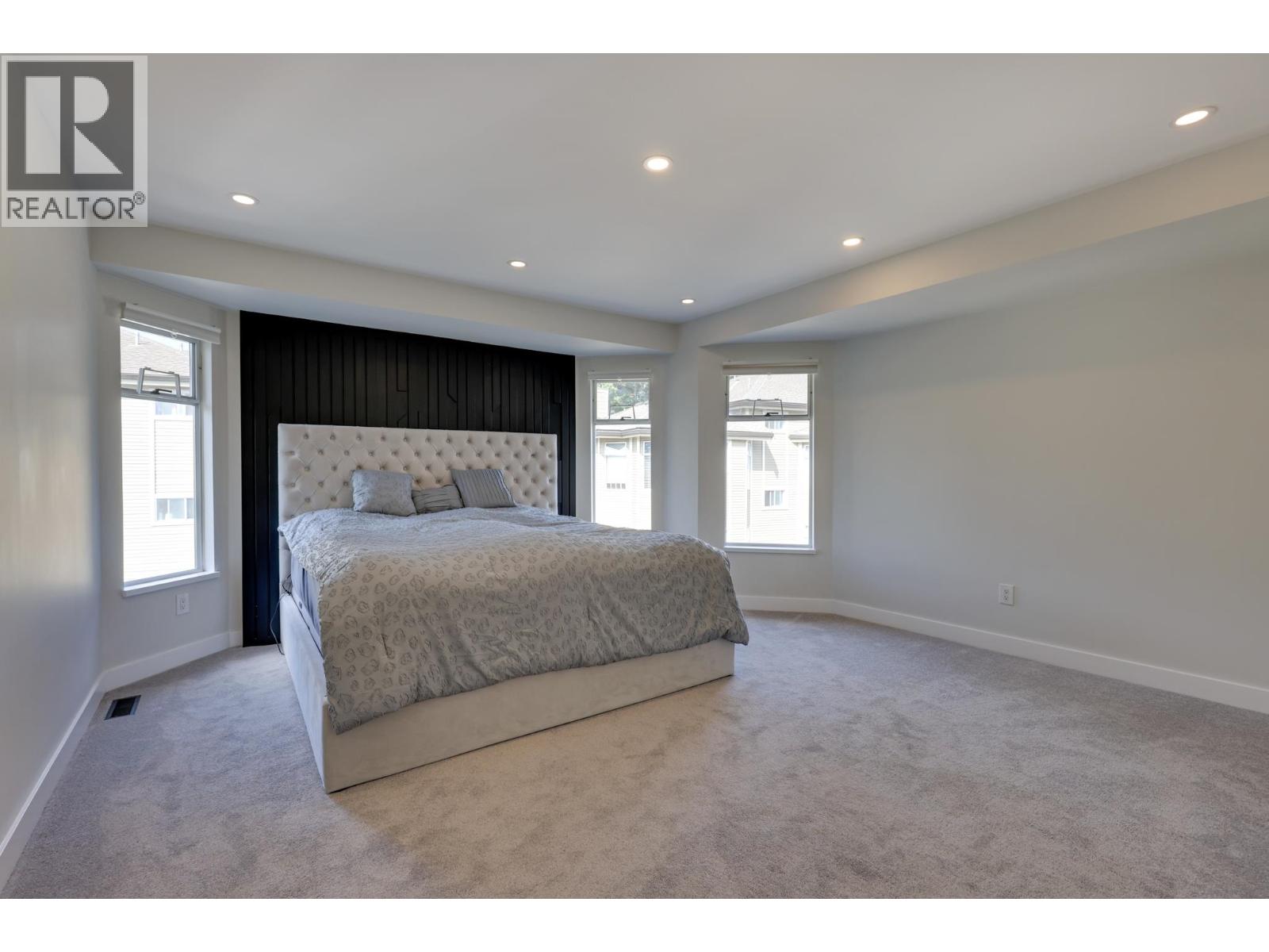 22 5740 GARRISON ROAD, Richmond