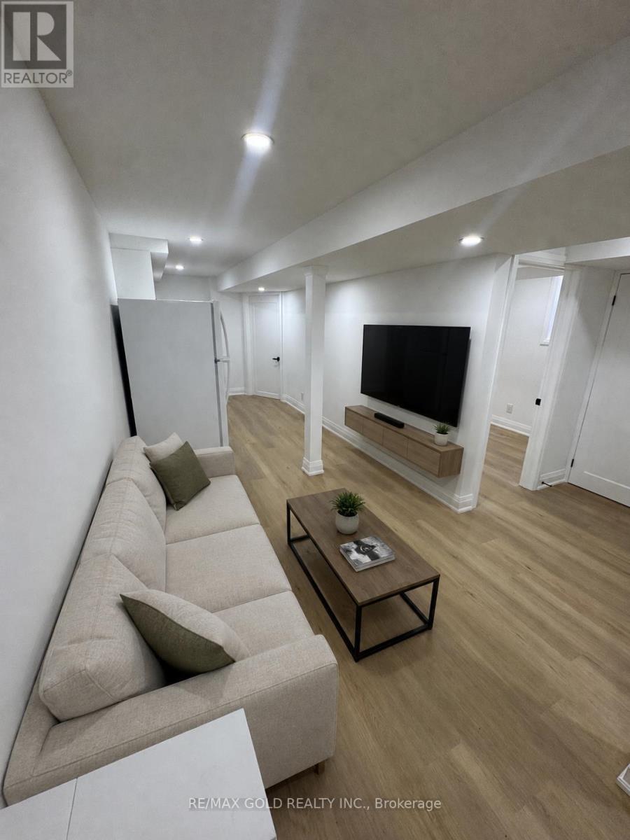 1110 DAVIS LANE - Image 44