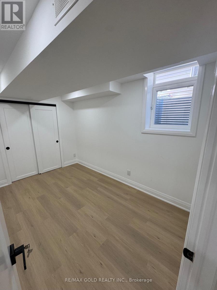 1110 DAVIS LANE - 48