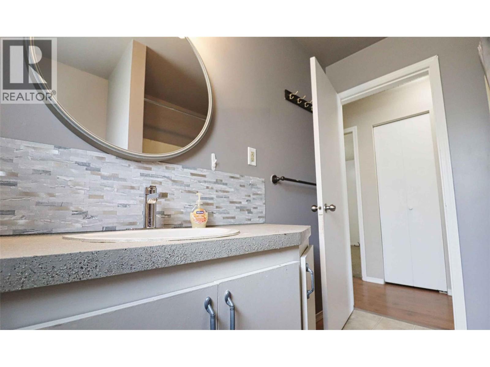 2805 Caen Road, Sorrento