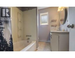 2805 Caen Road, Sorrento, BC V0E2W0 Photo 23