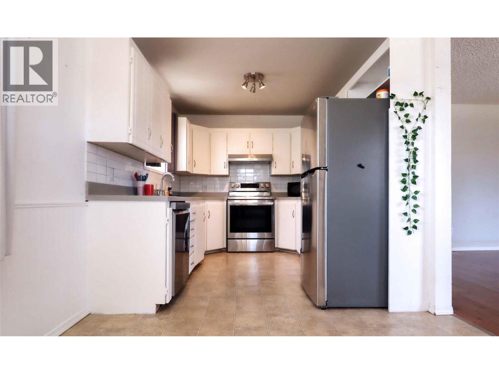 2805 Caen Road, Sorrento