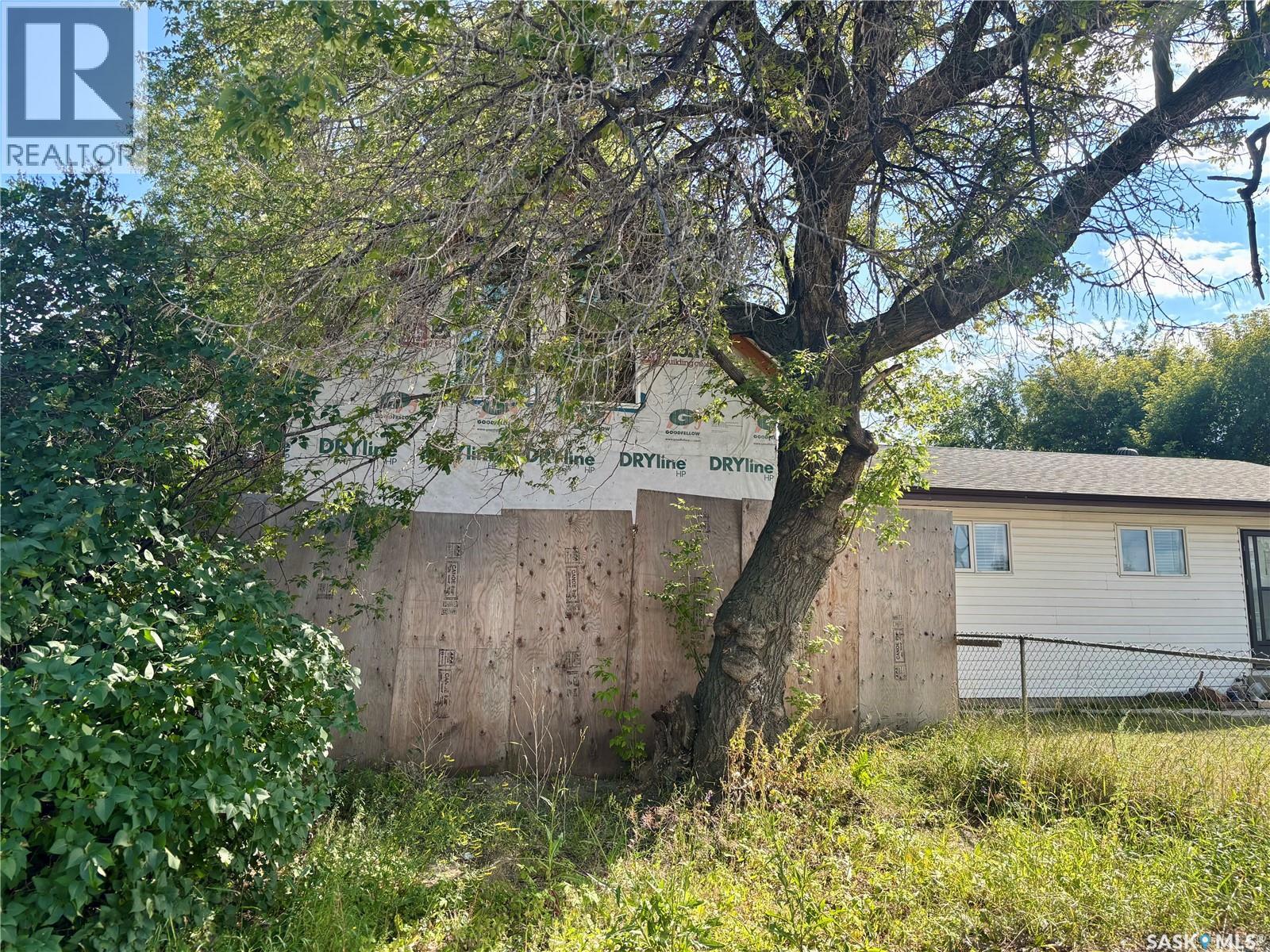 1913 20th STREET W