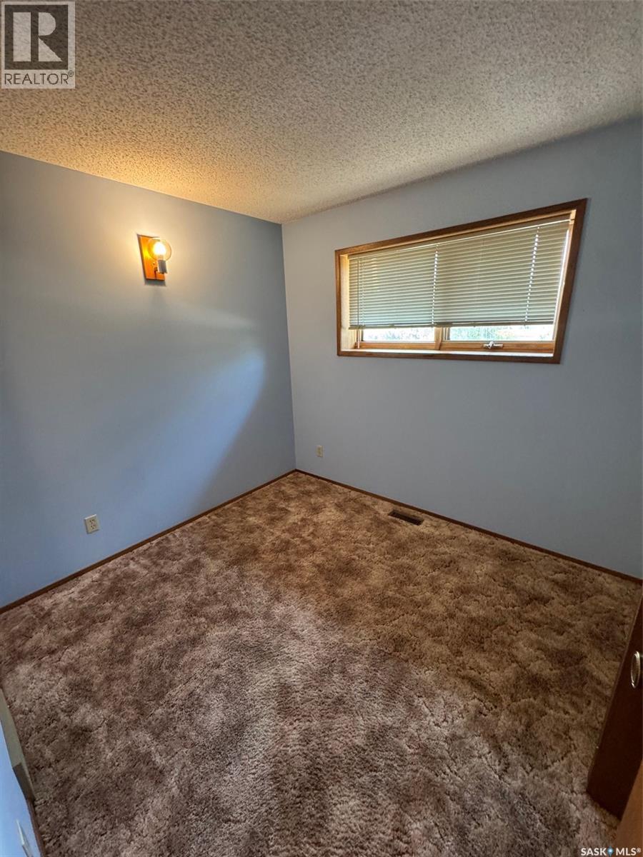 817 97th AVENUE - 12