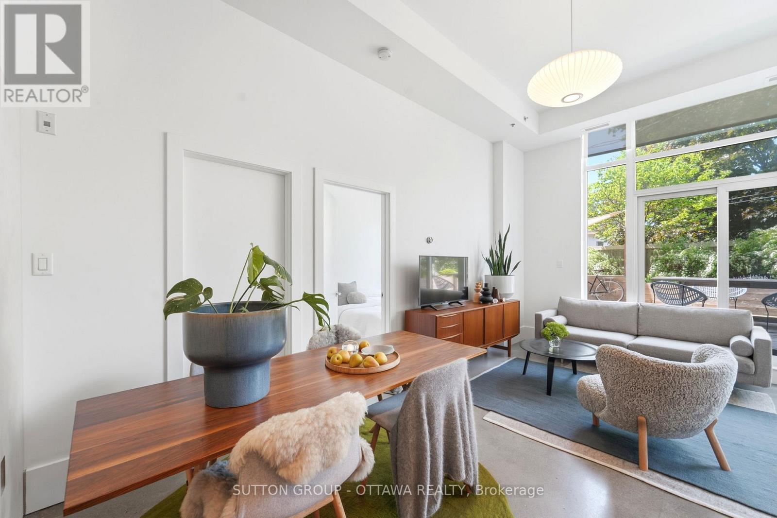2 Bed, 2 Bath Apartment for Sale in Ottawa – 110 – 101 RICHMOND ROAD, Ottawa – MLS# X13669316 - Image 9