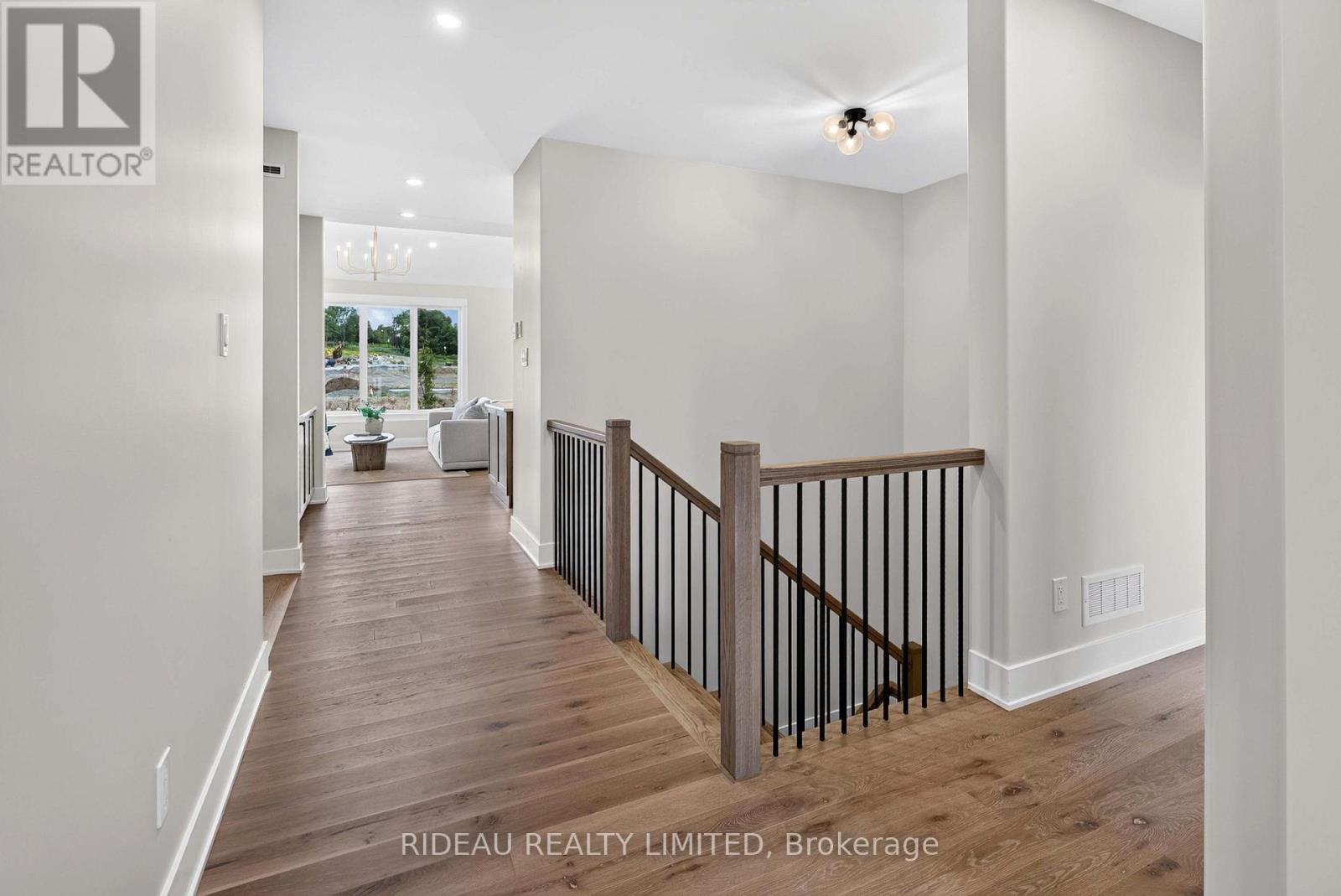 126 HEARTHSIDE DRIVE - Image 6
