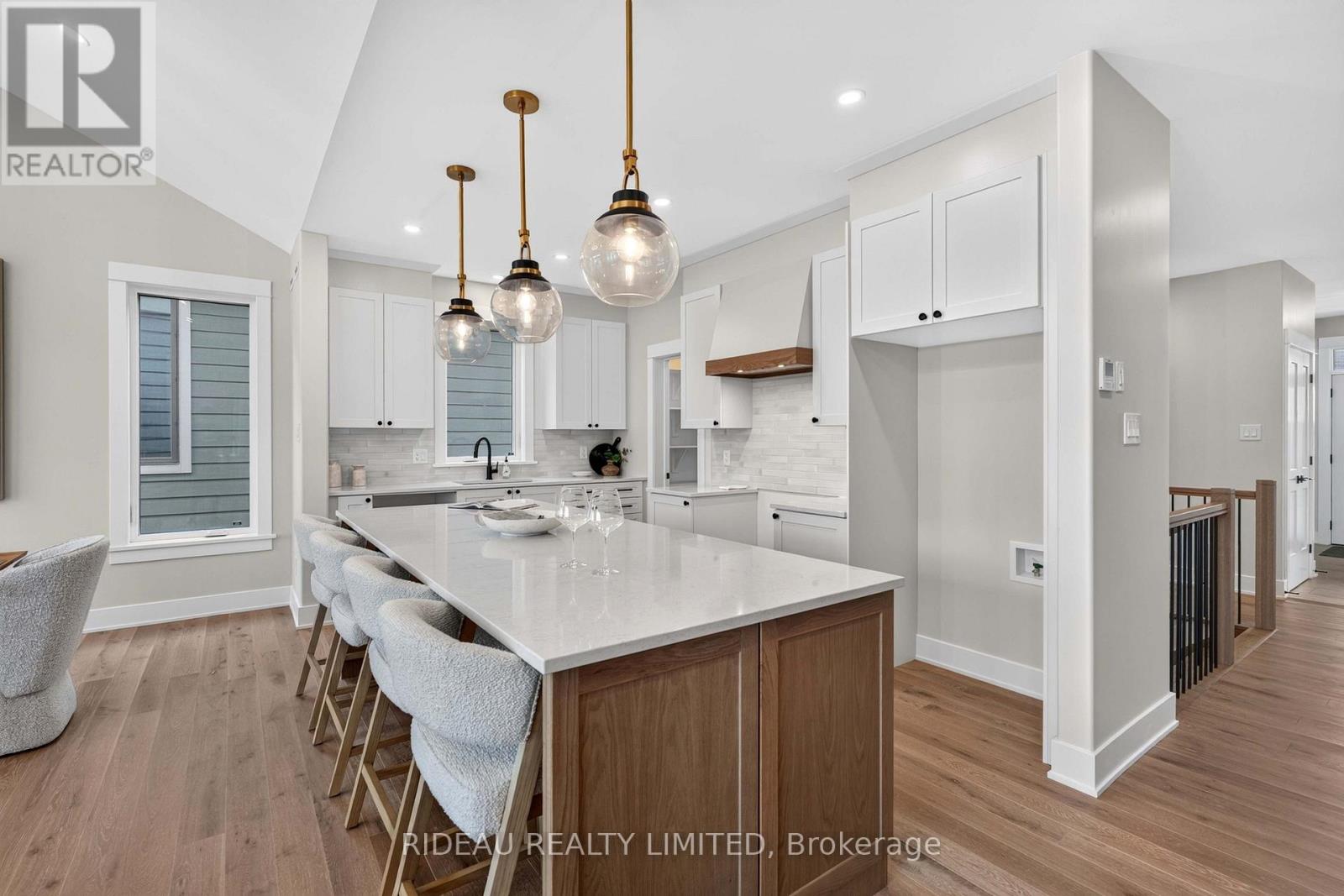 126 HEARTHSIDE DRIVE - Image 9