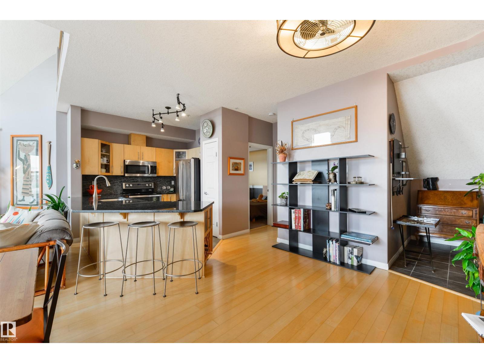 307 9927 79 Avenue NW - Photo 7