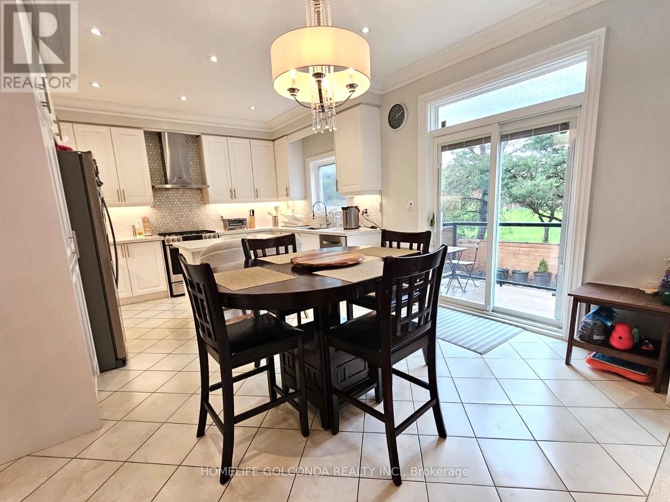 3252 LARRY CRESCENT - 10