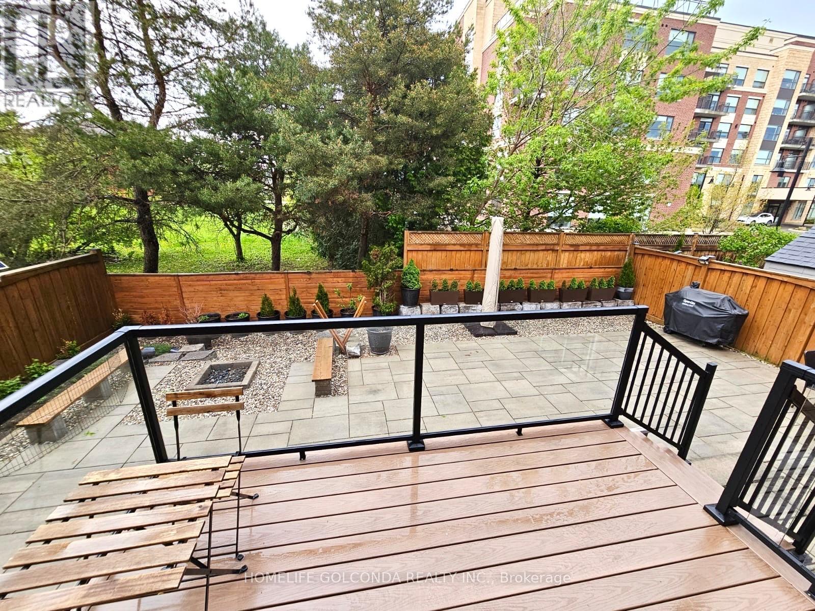 3252 LARRY CRESCENT - 16