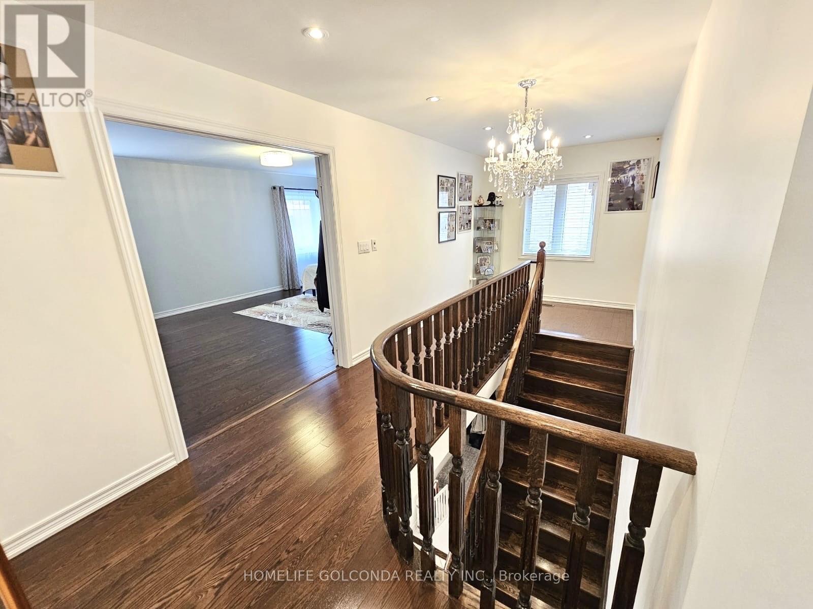 3252 LARRY CRESCENT - 27