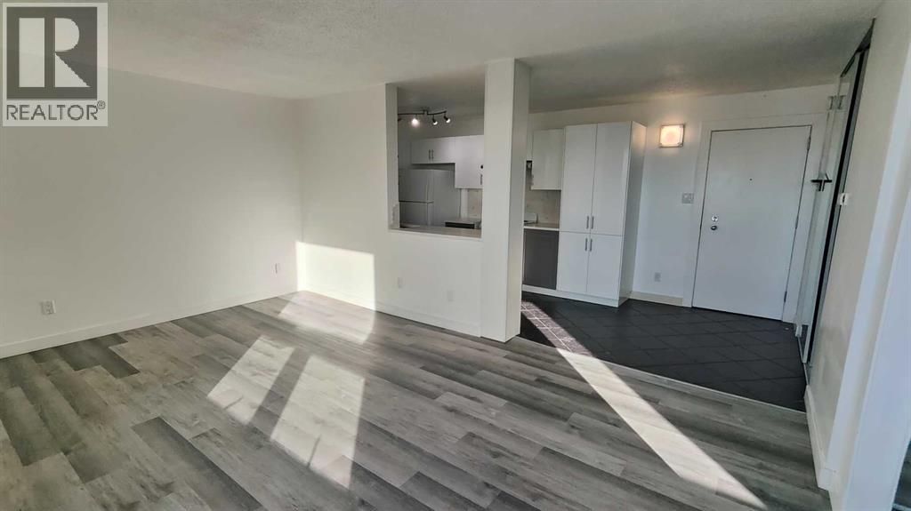 314 14 Street Northwest - Photo 13