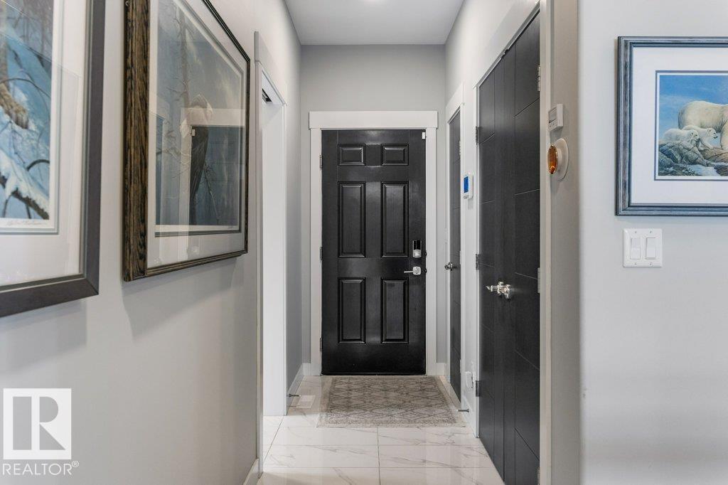 28 LEGACY TC - Image 32