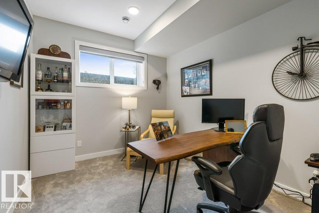 28 LEGACY TC - Image 44