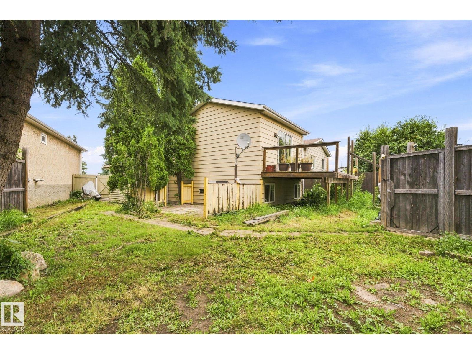 4305 35 Street NW - Photo 10