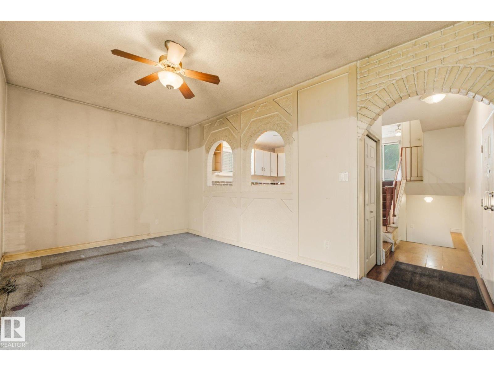 4305 35 Street NW - Photo 20