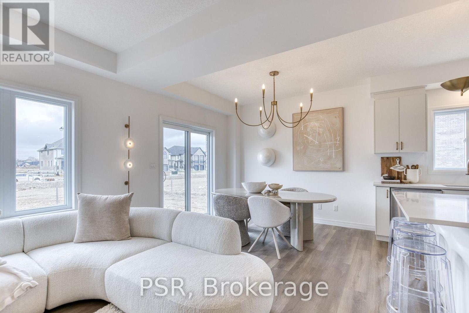 196 RIVERGREEN CRESCENT - 19