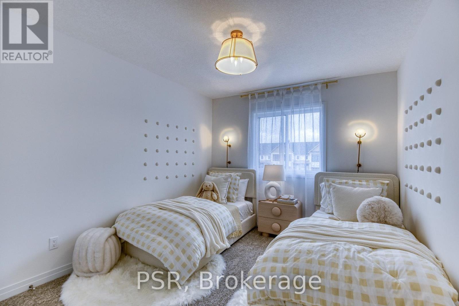 196 RIVERGREEN CRESCENT - 39