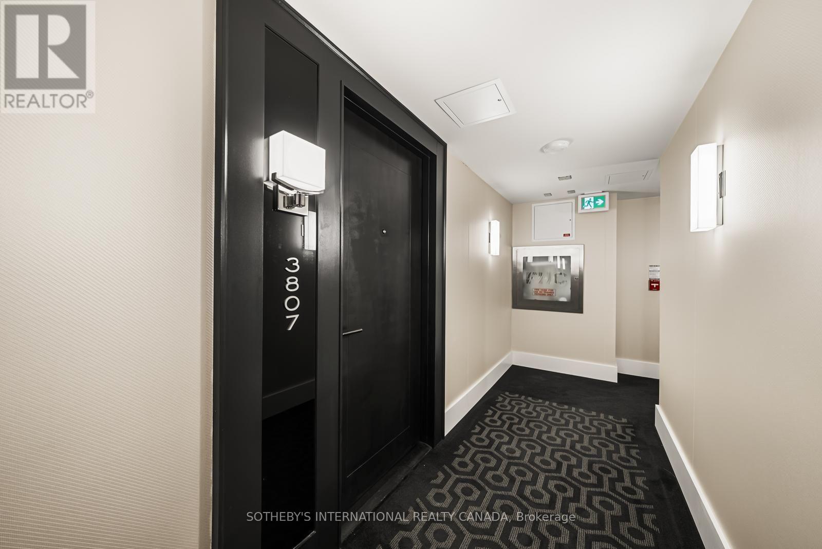 #3807 955 BAY STREET - 6