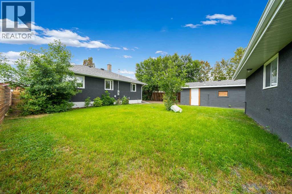 945 Parker Avenue Northwest - Photo 35