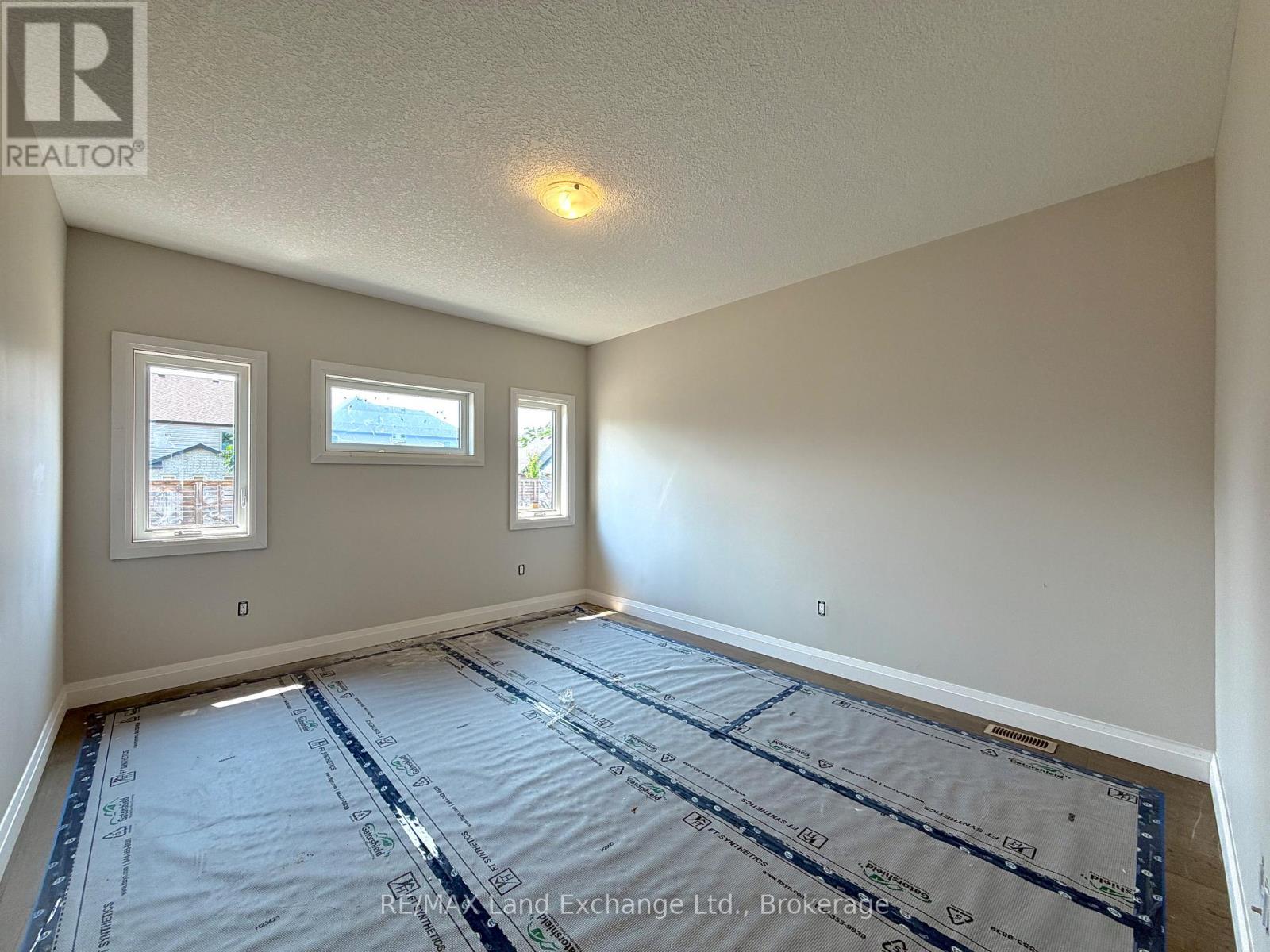 360 ROSNER DRIVE - 9